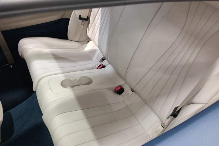 Used Mercedes-Benz E-Class (Import) 2023 E 260 Coupe