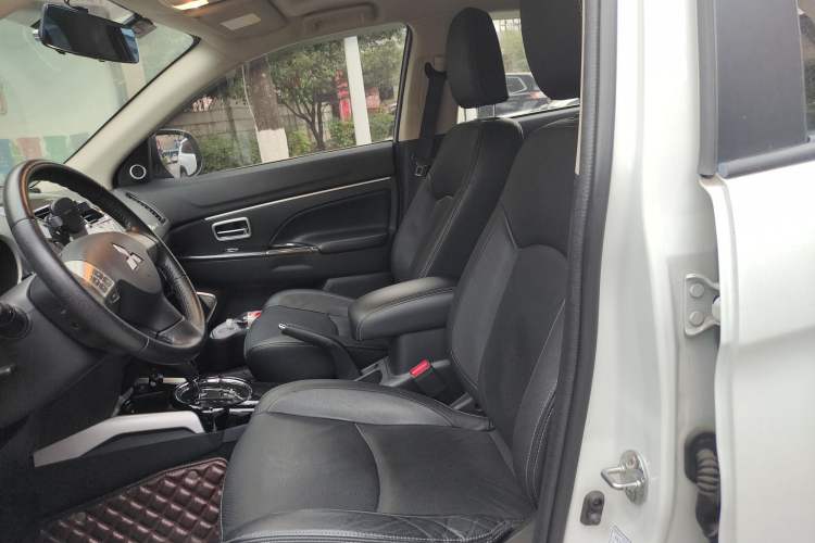 Used Mitsubishi ASX 2018 2.0L CVT Two-Wheel Drive Deluxe Edition
