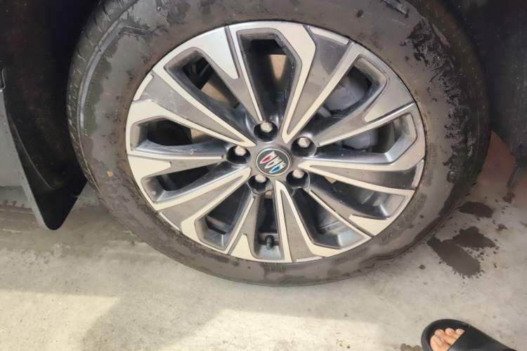 Used Buick Envision 2026 Model Equinox Plus 28T Two-Wheel-Drive Platinum Edition
