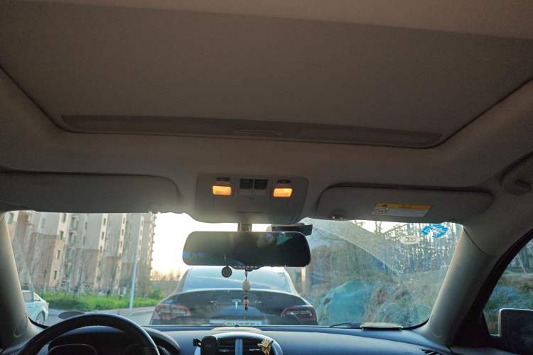 Used Chevrolet Malibu 2014 2.0L Automatic Luxury Edition Headliner