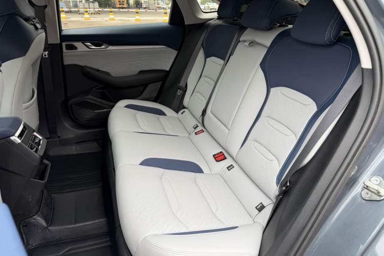 Used Geely Auto Preface 2023 2.0TD Prestige Version Left Rear Seat