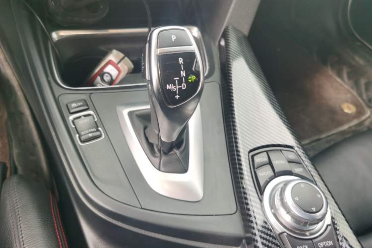 Used BMW 3 Series 2013 320i Sport Edition
