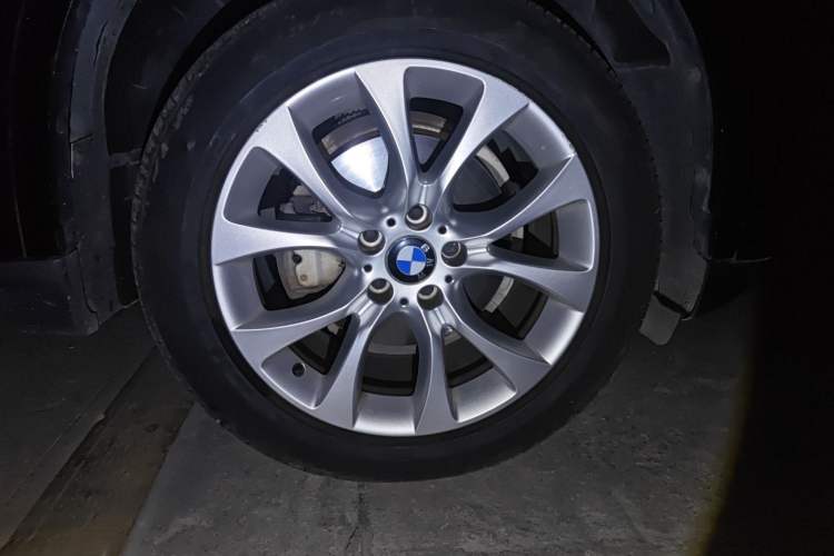 Used BMW X5 2018 xDrive28i
