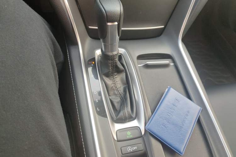 Used Honda Inspire 2019 260TURBO Elegant Edition China VI Emission Standard Gear Lever