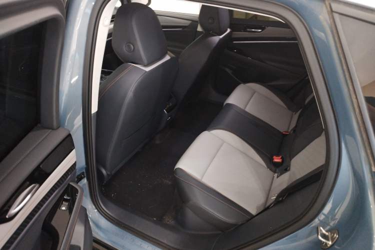 Used Volkswagen ID.7 VIZZION 2024 AIR model
