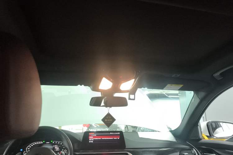 Used BMW 5 Series 2020 530Li Luxury Edition M Sport Package
