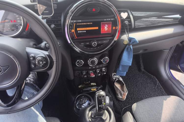 Used MINI 2018 1.5T COOPER Classic Edition
