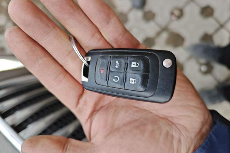 Used Buick GL8 2014 3.0L GT Luxury Business Haoya Edition
