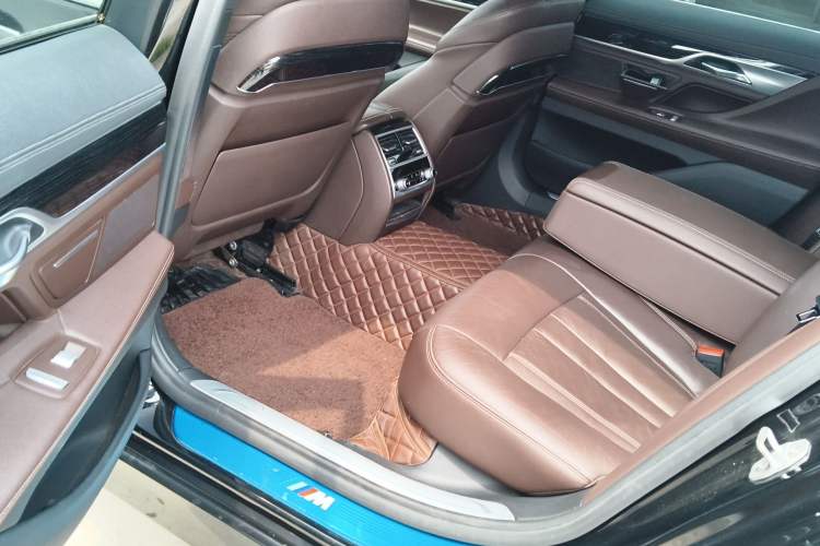 Used BMW 7 Series 2018 730Li Leading Model M Sport Package