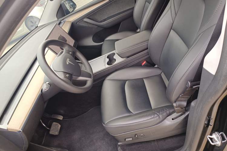 Used Tesla Model Y 2022 Revised Version Long-Range All-Wheel Drive
