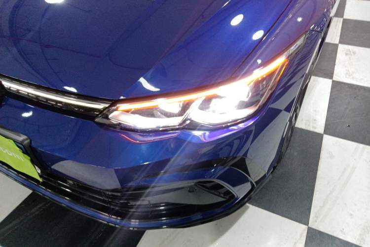 Used Volkswagen Golf 2021 280TSI DSG R-Line
