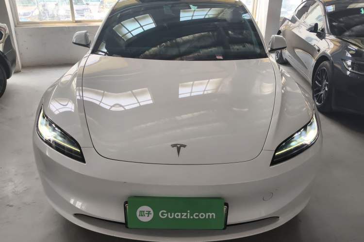 Used Tesla Model 3 2023 Rear-Wheel-Drive Version Front