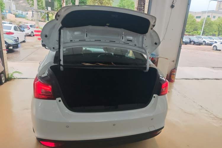 Used Chery Arrizo 5 2016 1.5L Manual Lingchao Edition
