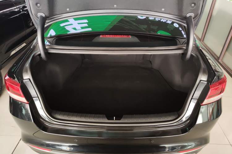 Used Kia K5 2016 2.0L Automatic GL