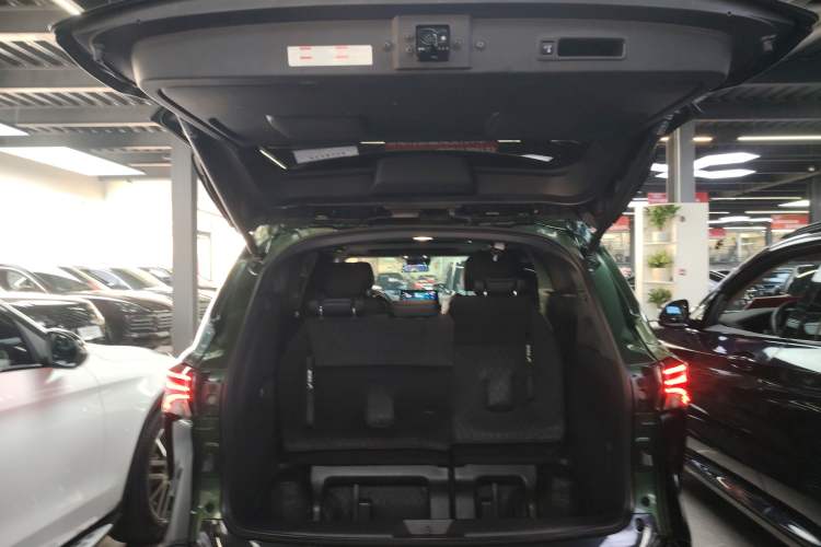 Used Toyota Sienna 2021 2.5L Hybrid Premium Edition