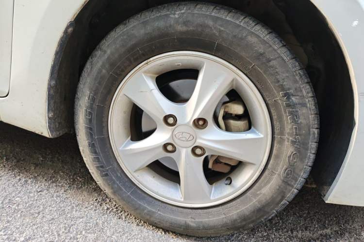 Used Hyundai Verna (older generation) 2016 1.4L Manual Smart GLS Trim