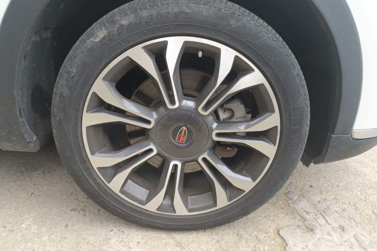 Used Hongqi HS5 2019 2.0T Smart Connect Flagship All-Wheel-Drive Version
