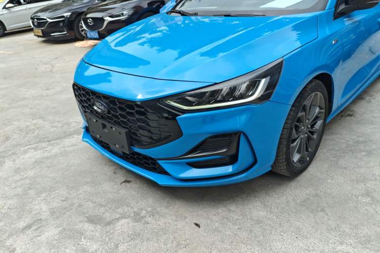 Used Ford Focus 2022 Sedan EcoBoost 180 Automatic ST Line