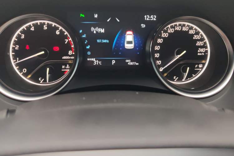 Used Toyota Camry 2023 2.0G Luxury Edition
