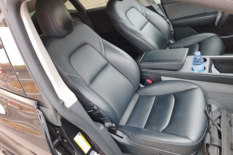 Used Tesla Model Y 2022 Rear-Wheel-Drive Version