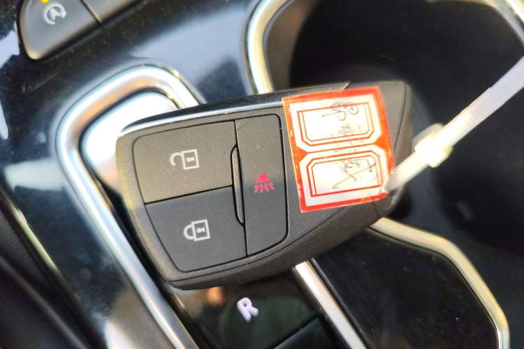 Used Buick Envision 2022 Encore S 552T Two-Wheel-Drive Luxury Model
