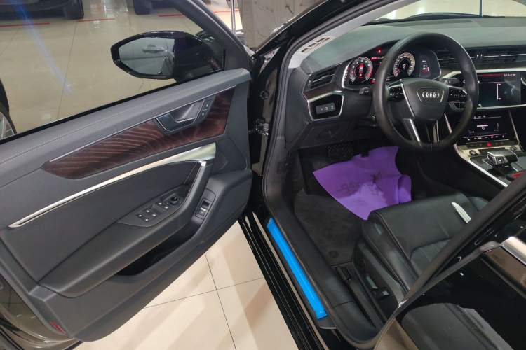 Used Audi A6L 2022 45 TFSI quattro Prestige Elegant Edition
