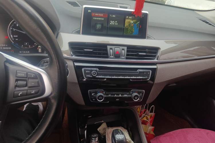 Used BMW X1 2019 xDrive20Li Luxury Model Audio And AC Panel