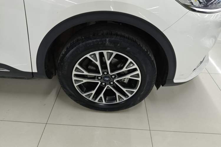 Used Ford Escape 2020 EcoBoost 245 4x4 Enjoyment Model