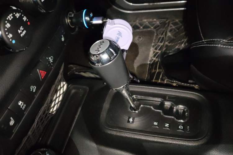 Used Jeep Wrangler 2017 3.6L Rubicon Four-Door Comfort Edition