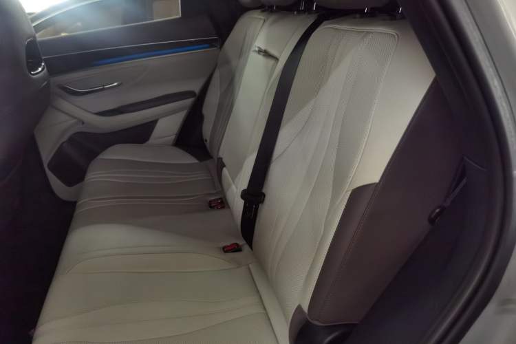 Used BYD Song PLUS New Energy 2025 DM-i Intelligent Driving 160KM Flagship Model Left Rear Seat