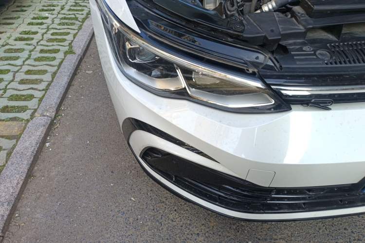 Used Volkswagen Golf 2023 280TSI DSG R-Line Lite Right Front Headlight