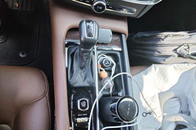 Used Volvo S90 2018 T5 Zhiyuan Edition Gear Lever