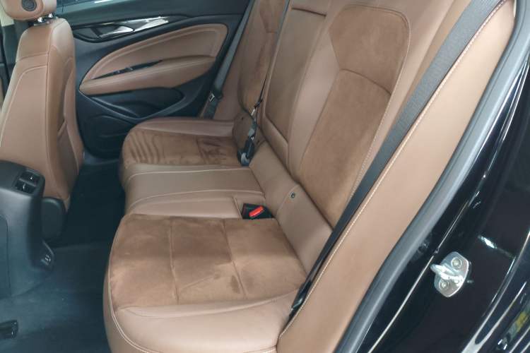 Used Buick Regal 2024 28T Luxury Edition