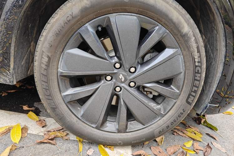 Used Li Auto L8 2025 Max Smart Refresh Edition
