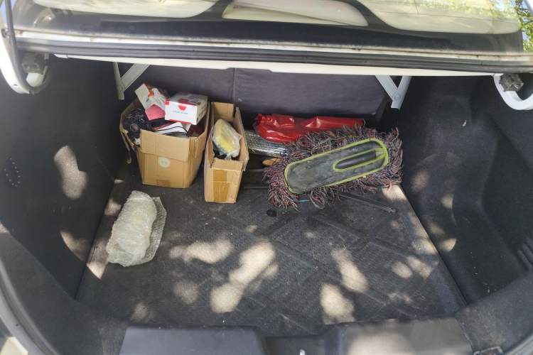 Used Baojun 630 2011 1.5L manual Comfort trim level Trunk