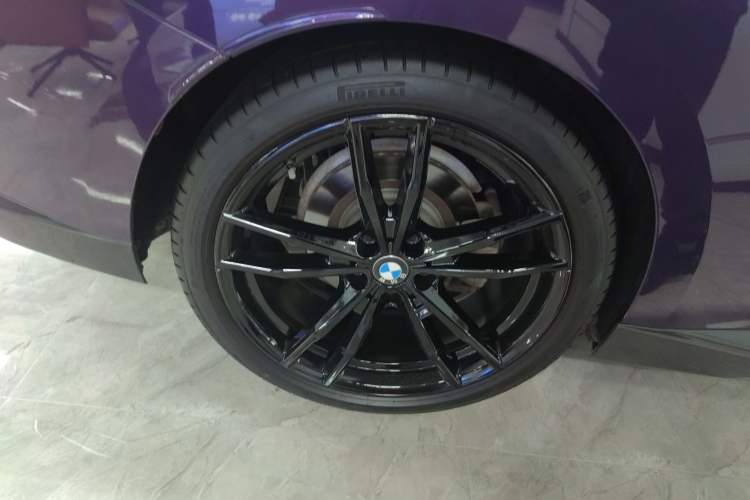 Used BMW 2 Series 2022 225i M Sport Night Edition Right Rear Wheel Hub