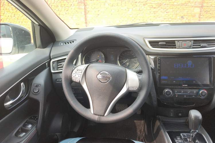 Used Nissan Qashqai 2017 2.0L CVT Smart Enjoyment Version China VI Standard
