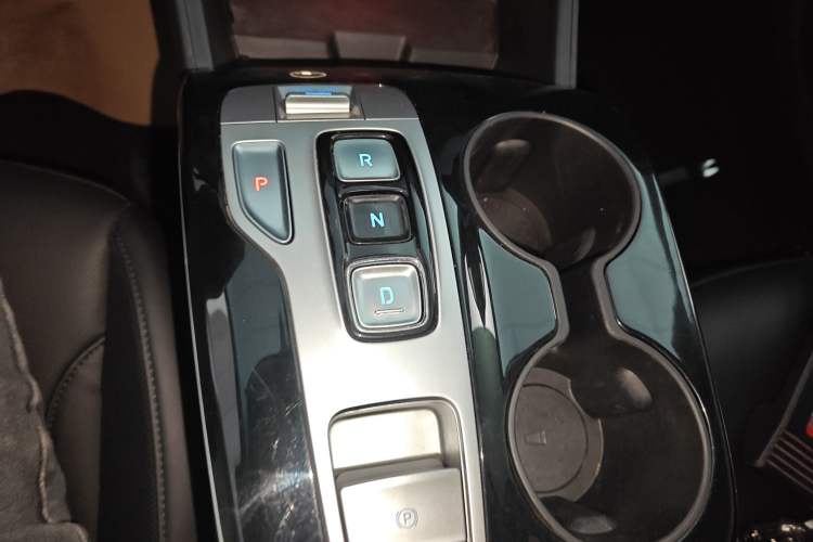 Used Hyundai Tucson 2021 Tucson L 1.5T DCT Luxury Prestige Edition Gear Lever