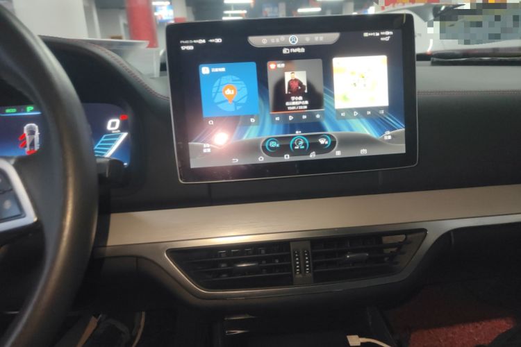 Used BYD Tang New Energy 2018 DM 2.0T All-Wheel Drive Smart Connect & Enjoyment Model 7 Seats China V Emission Standard Audio And AC Panel