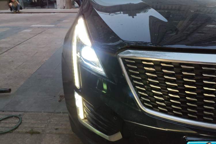 Used Cadillac XT5 2021 2.0T Two-Wheel Drive Luxury Version