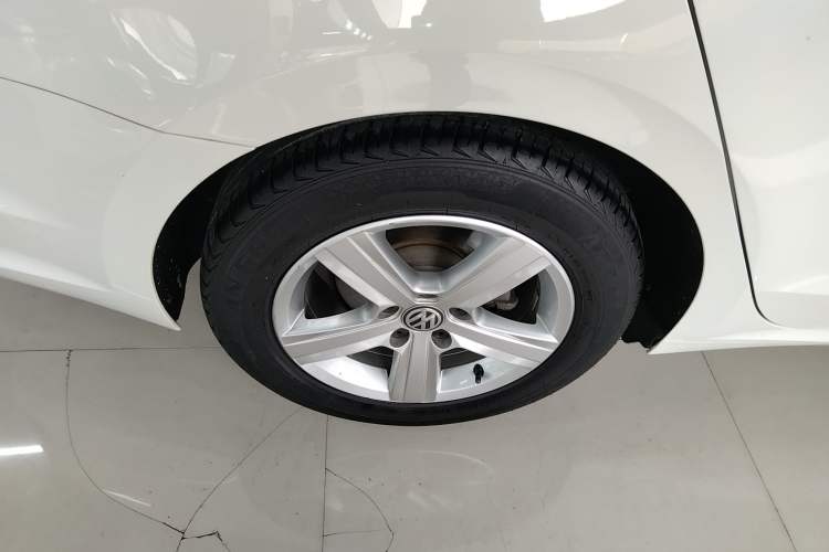 Used Volkswagen Lamando 2019 230TSI DSG Vision Edition China VI Standard Right Rear Wheel Hub