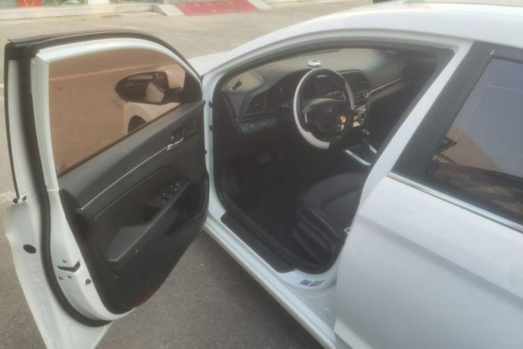 Used Hyundai Elantra (6th Generation / Lingdong) 2020 1.5L CVT Smart & Stylish – Elite Version