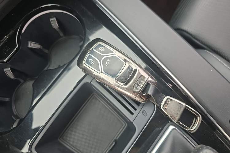 Used Audi A4L 2024 40 TFSI Luxury Dynamic Edition