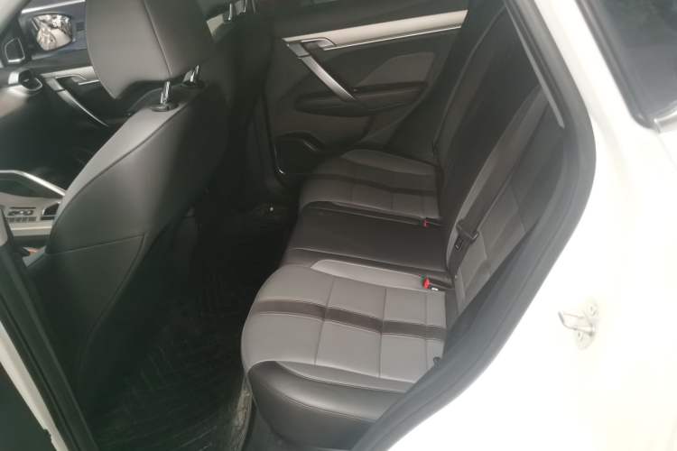Used Geely Auto Coolray 2023 1.5T DCT Platinum Edition Left Rear Seat