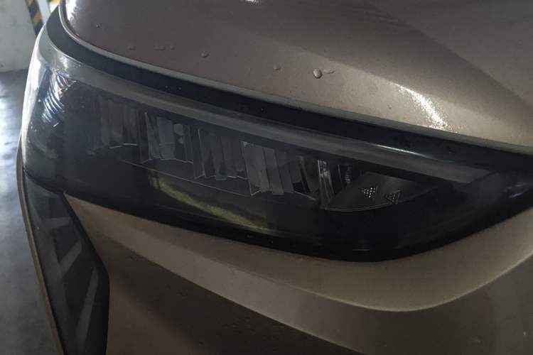 Used AION Y 2022 70 Intelligent Edition Lithium Iron Phosphate