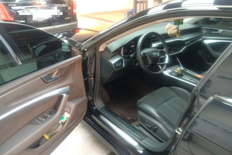 Used Audi A7L 2024 45TFSI S-line Dream-Building Edition Flow Crystal Package