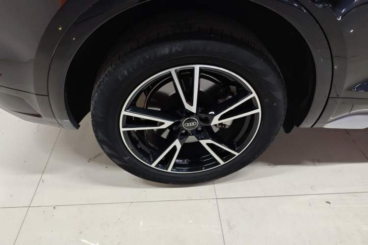 Used Audi Q5L 2023 40T Fashionable and Dynamic Edition