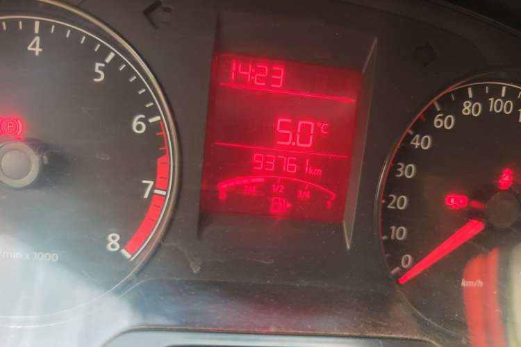 Used Volkswagen Santana 2013 1.6L Manual Fashion Edition
