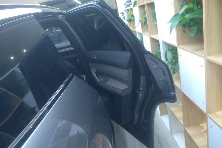 Used Nio ES7 2024 75 kWh