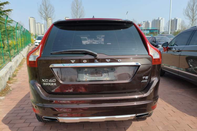 Used Volvo XC60 2017 T5 AWD Smart Upgrade Edition